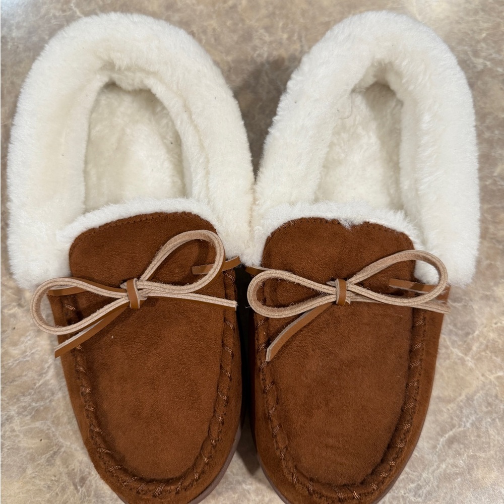 Sonoma Brown Suede Slippers with White Lining